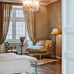 ベッド・アンド・ブレックファスト Chateau De Crazannes