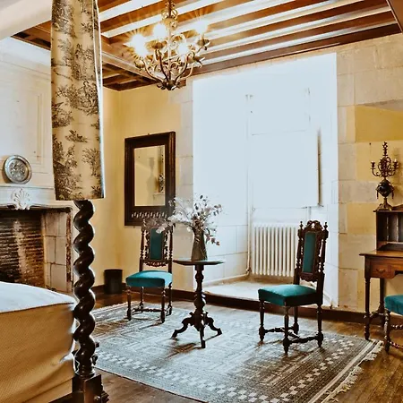 Chateau De Bed & Breakfast Crazannes