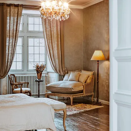 Bed & Breakfast Chateau De Crazannes