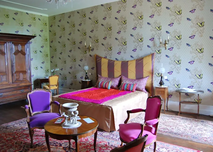 Bed and breakfast Chateau De 3*